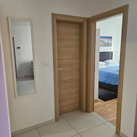 Apartment Split/podstrana Adria
