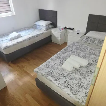 Split/podstrana Adria