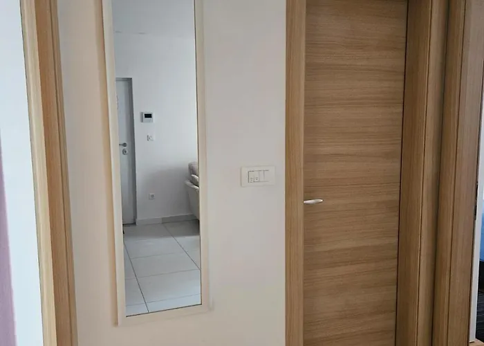 Apartment Split/podstrana Adria *