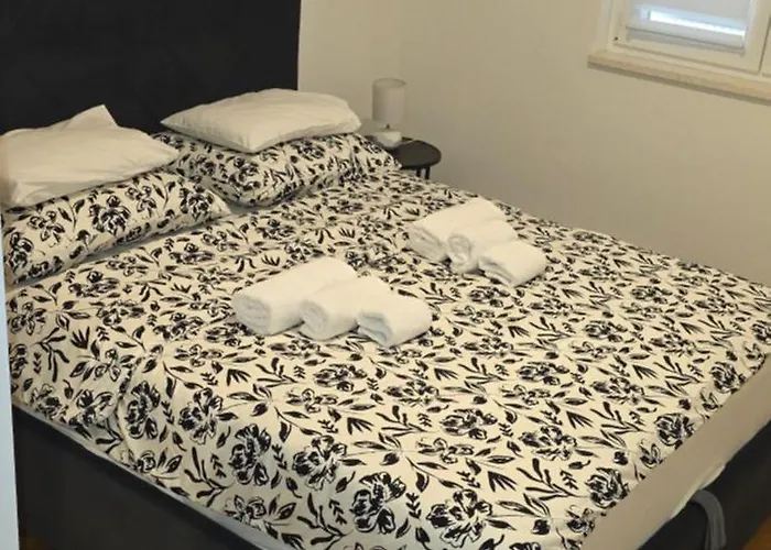 Split/podstrana Adria *