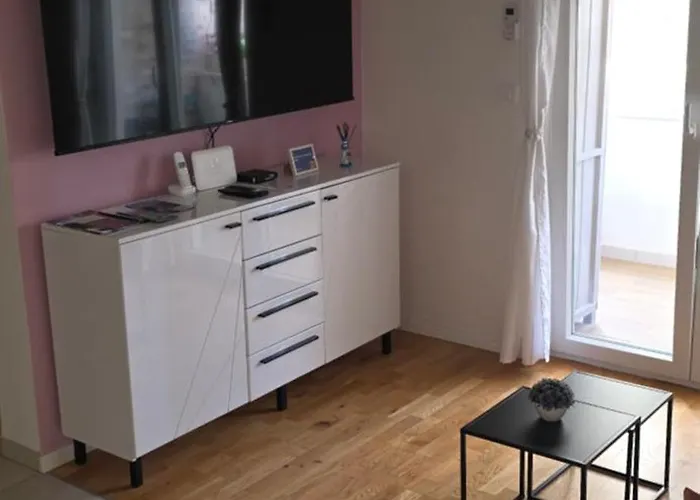 Apartment Split/podstrana Adria